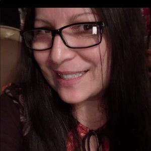 Meet your Posher, Batsheva